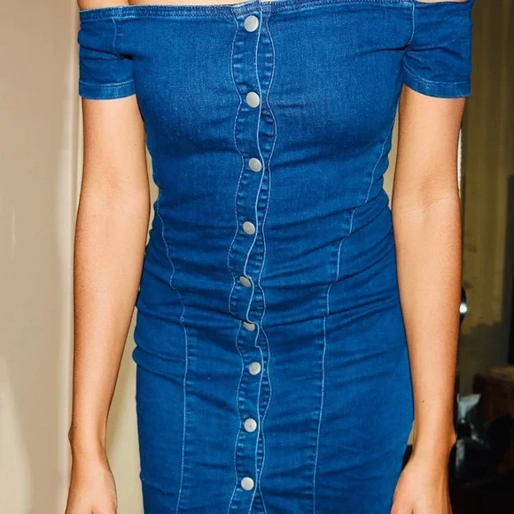 Denim Bardot 90s inspired Missguided Dress - Picture 2 of 5
